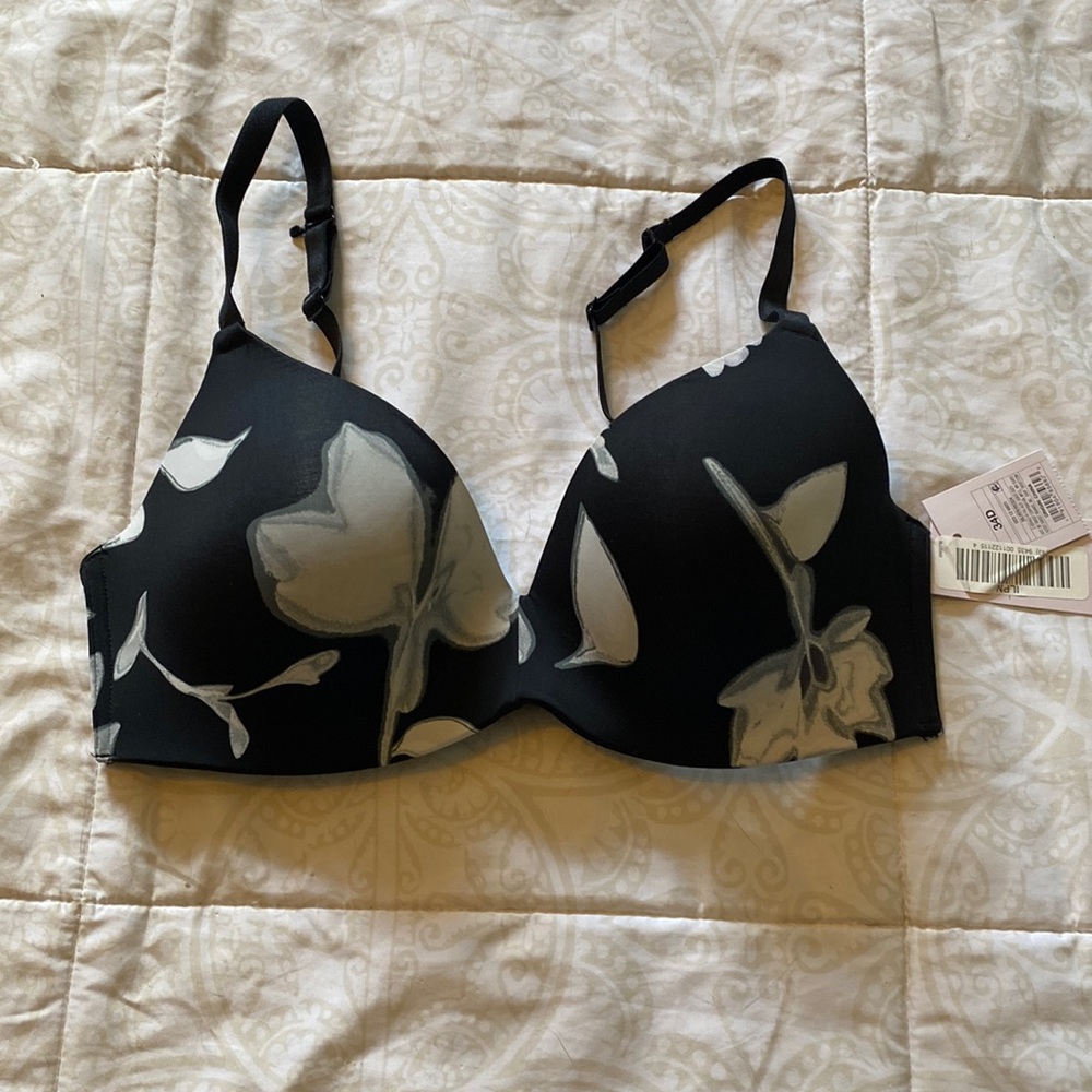 NWT Auden black floral bra